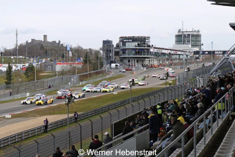 Drei Rennen, drei Siege für BMW M4 GT3 bei der Nürburgring Langstrecken Serie