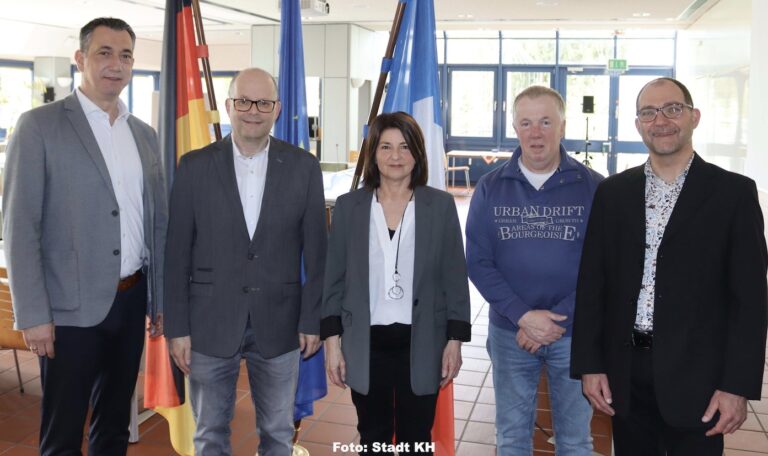 Drei Dienstjubiläen und eine Verabschiedung in der Stadtverwaltung