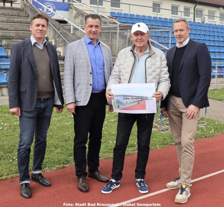 Theo-Suess-Stiftung plant Tribünenüberdachung und Flutlichtanlage im Moebus-Stadion