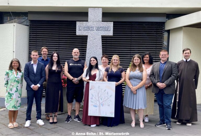 Erster Kursabschluss in der Generalistischen Pflegefachausbildung im St. Marienwörth