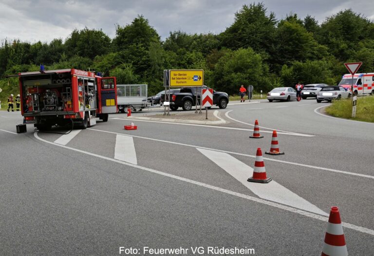 Absperrung missachtet: Autofahrer wurde zum Geisterfahrer auf der B41