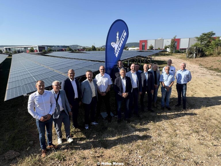 Inbetriebnahme der neuen Photovoltaikflächen bei Michelin