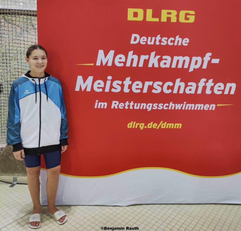 Rettungsschwimmerin begeistert bei deutschen Mehrkampfmeisterschaften